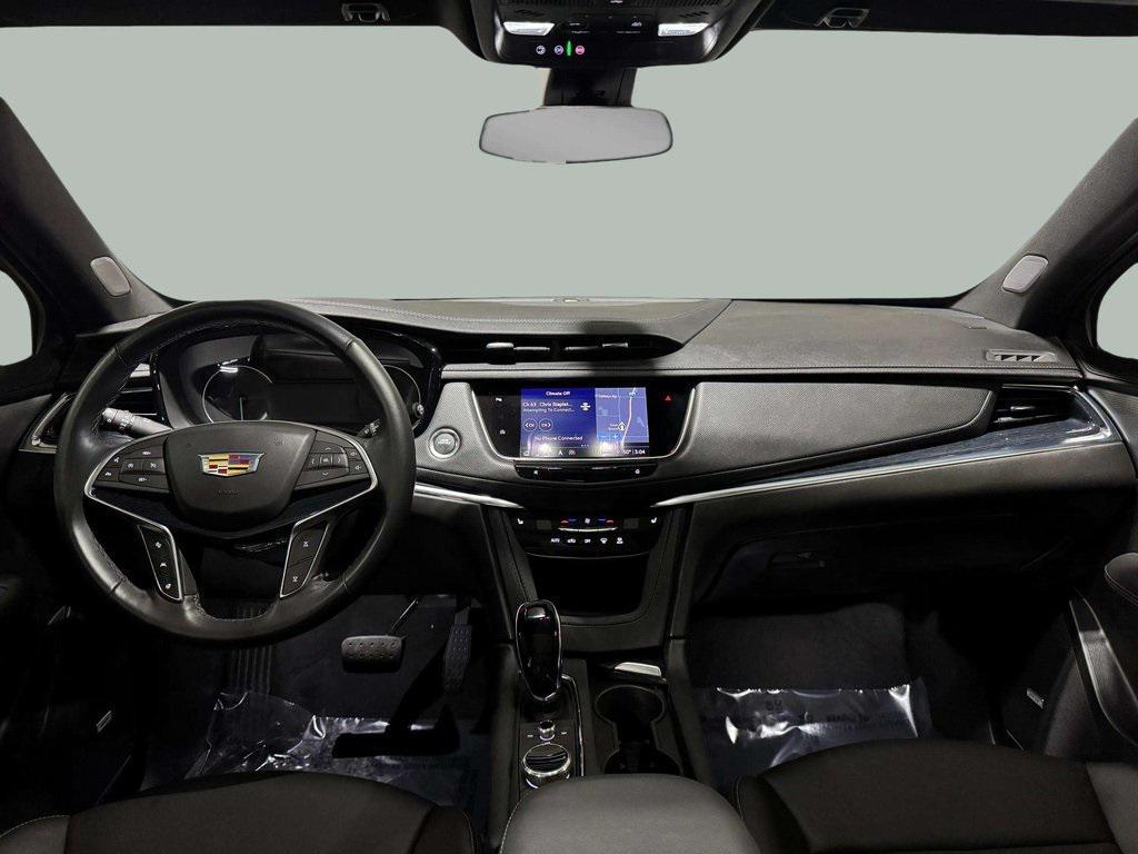 used 2025 Cadillac XT5 car, priced at $49,996
