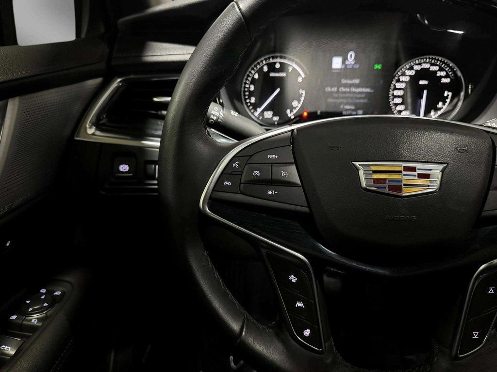 used 2025 Cadillac XT5 car, priced at $49,996