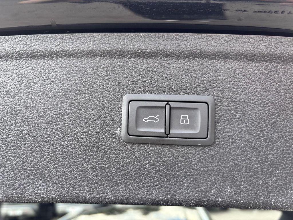 used 2020 Audi Q5 car, priced at $22,366