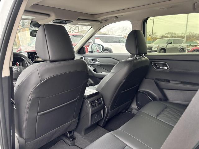 new 2025 Nissan Rogue car, priced at $41,650