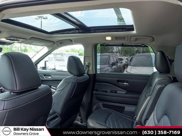 new 2024 Nissan Pathfinder car, priced at $53,081