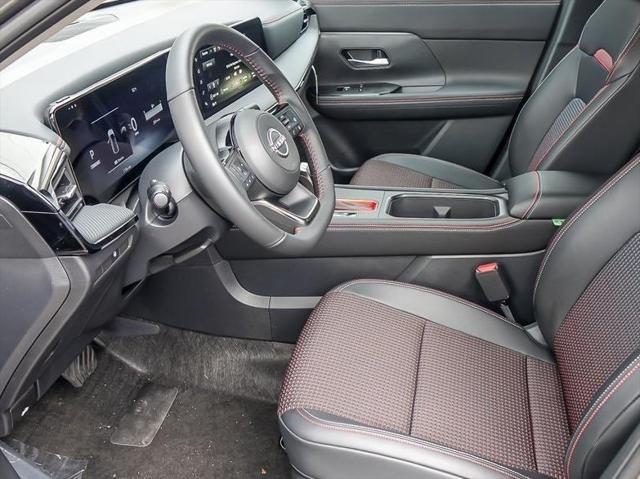 new 2025 Nissan Kicks car, priced at $29,955