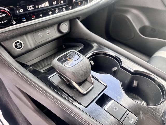 used 2022 Nissan Rogue car, priced at $25,999