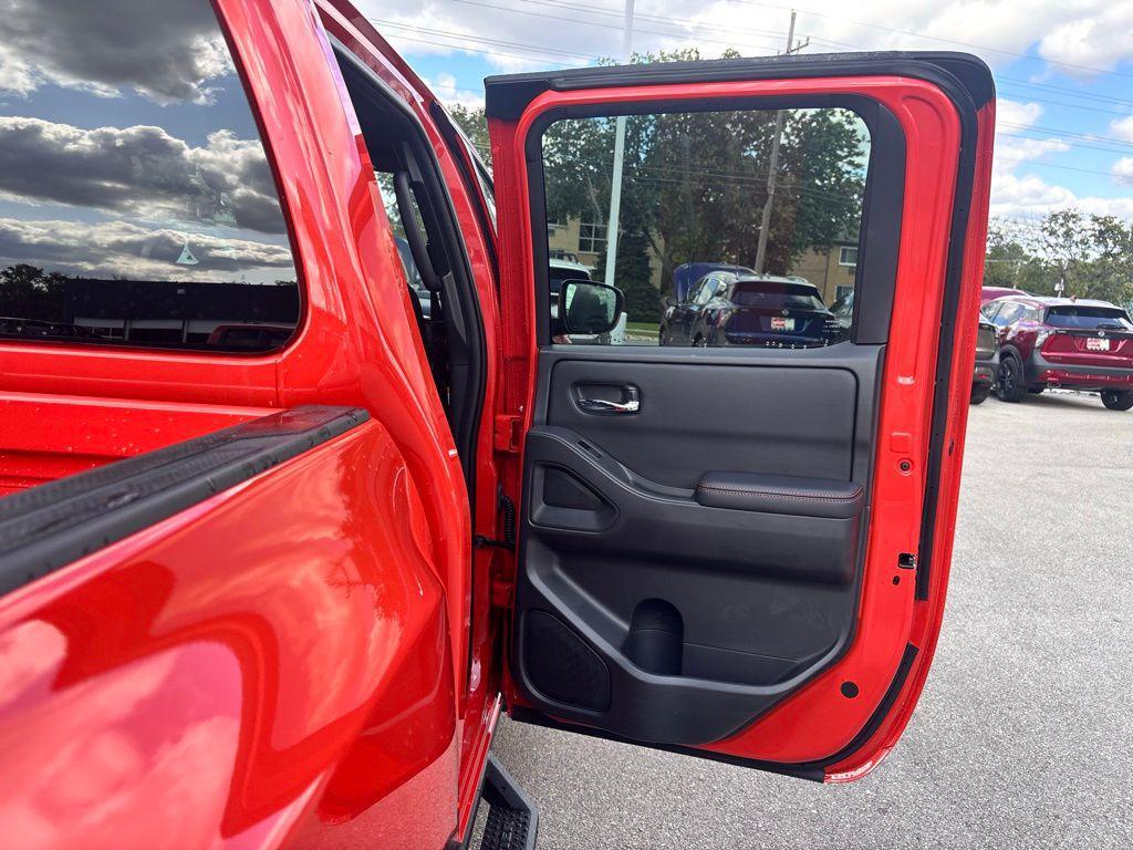 new 2025 Nissan Frontier car, priced at $39,731
