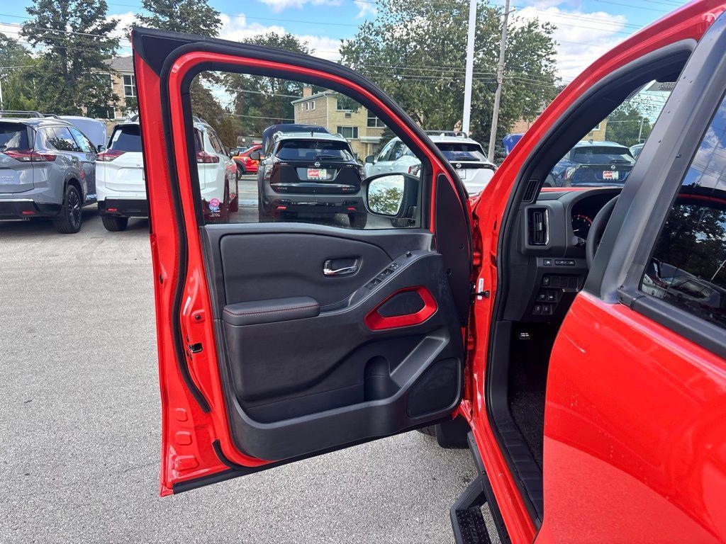 new 2025 Nissan Frontier car, priced at $39,731