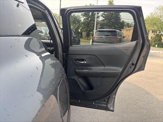 new 2025 Nissan Kicks car, priced at $27,512