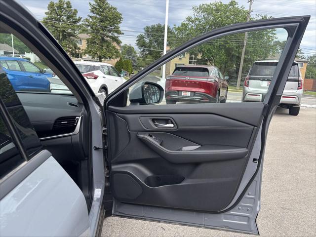 new 2025 Nissan Rogue car, priced at $37,593