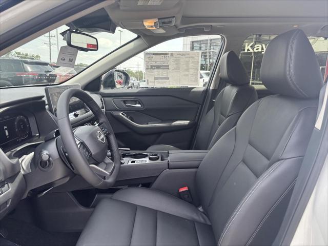 new 2025 Nissan Rogue car, priced at $44,825