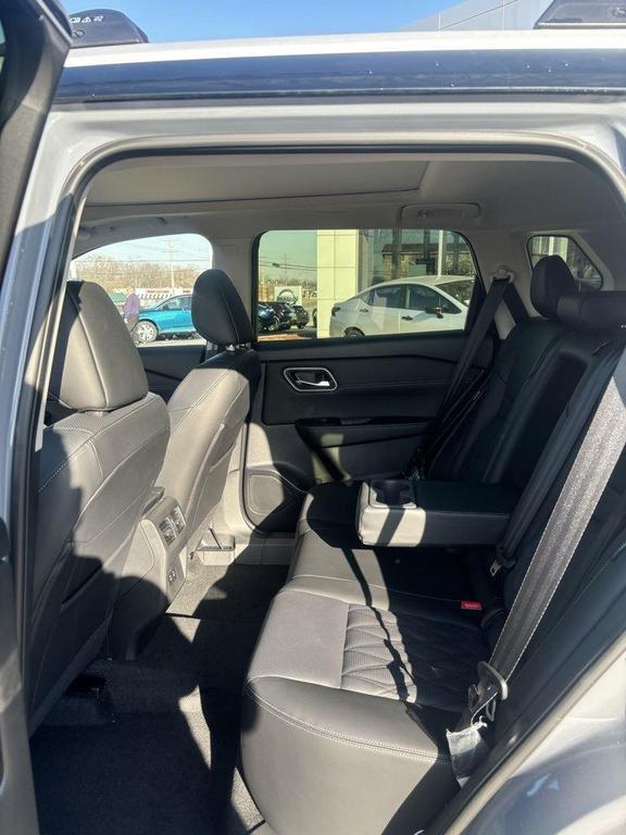 new 2025 Nissan Rogue car, priced at $41,456