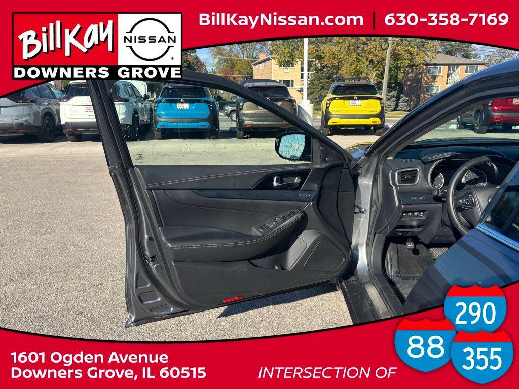 used 2023 Nissan Maxima car, priced at $32,091