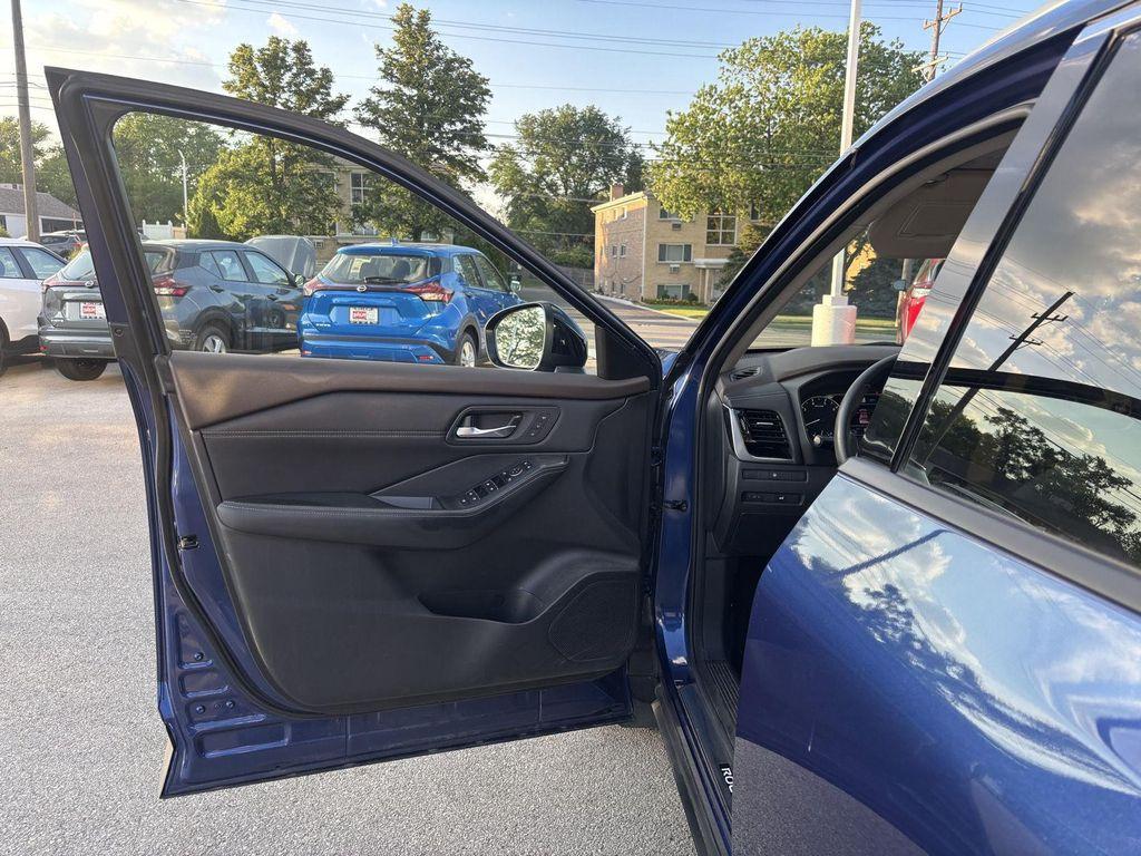 used 2023 Nissan Rogue car, priced at $28,402