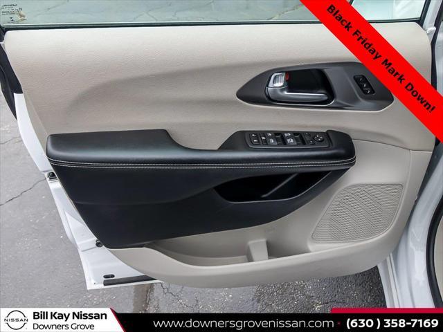 used 2022 Chrysler Pacifica car, priced at $23,041