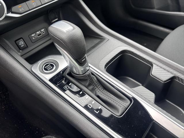 new 2025 Nissan Sentra car, priced at $23,989