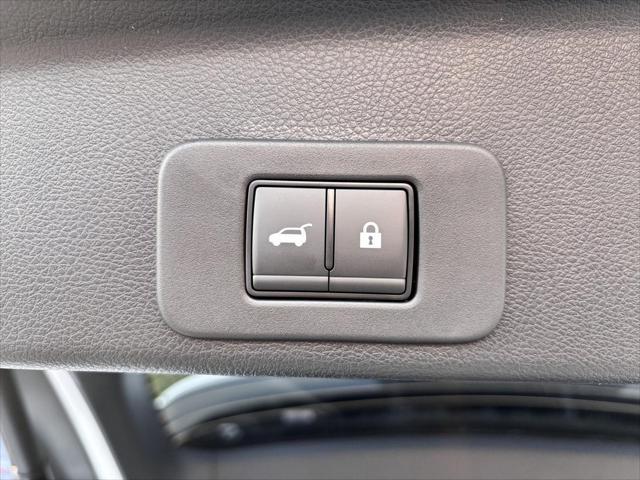 new 2025 Nissan Murano car, priced at $45,892