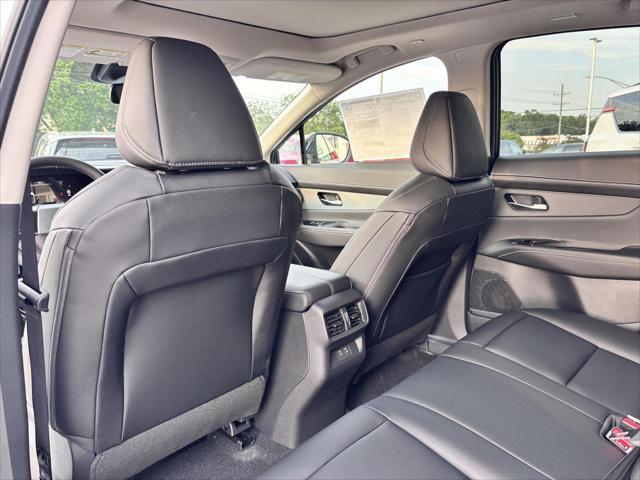 new 2025 Nissan Murano car, priced at $45,892