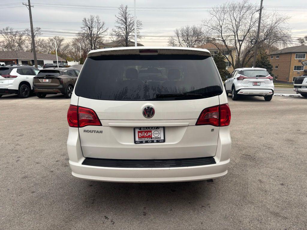 used 2012 Volkswagen Routan car, priced at $8,316