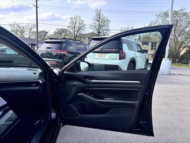 used 2023 Nissan Altima car, priced at $18,999