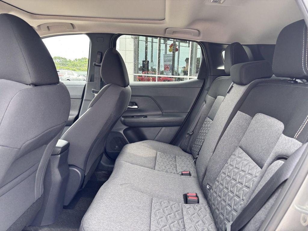 new 2025 Nissan Kicks car, priced at $27,108