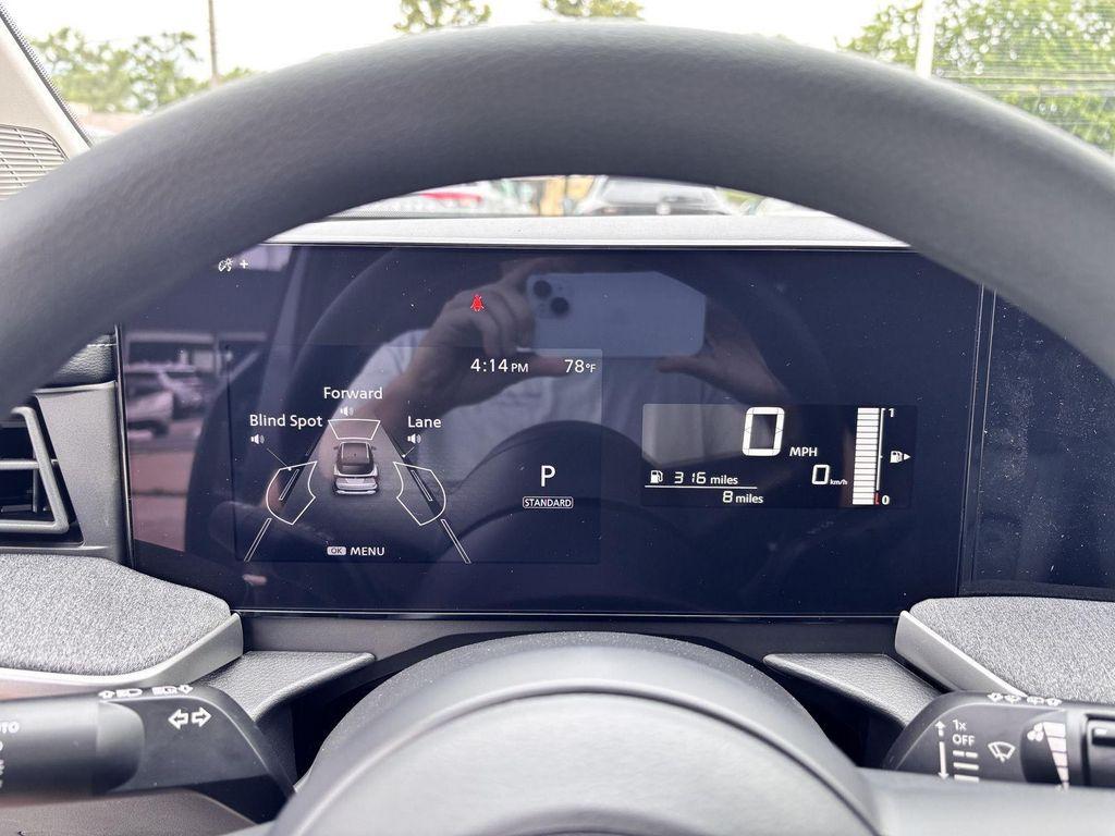 new 2025 Nissan Kicks car, priced at $27,108