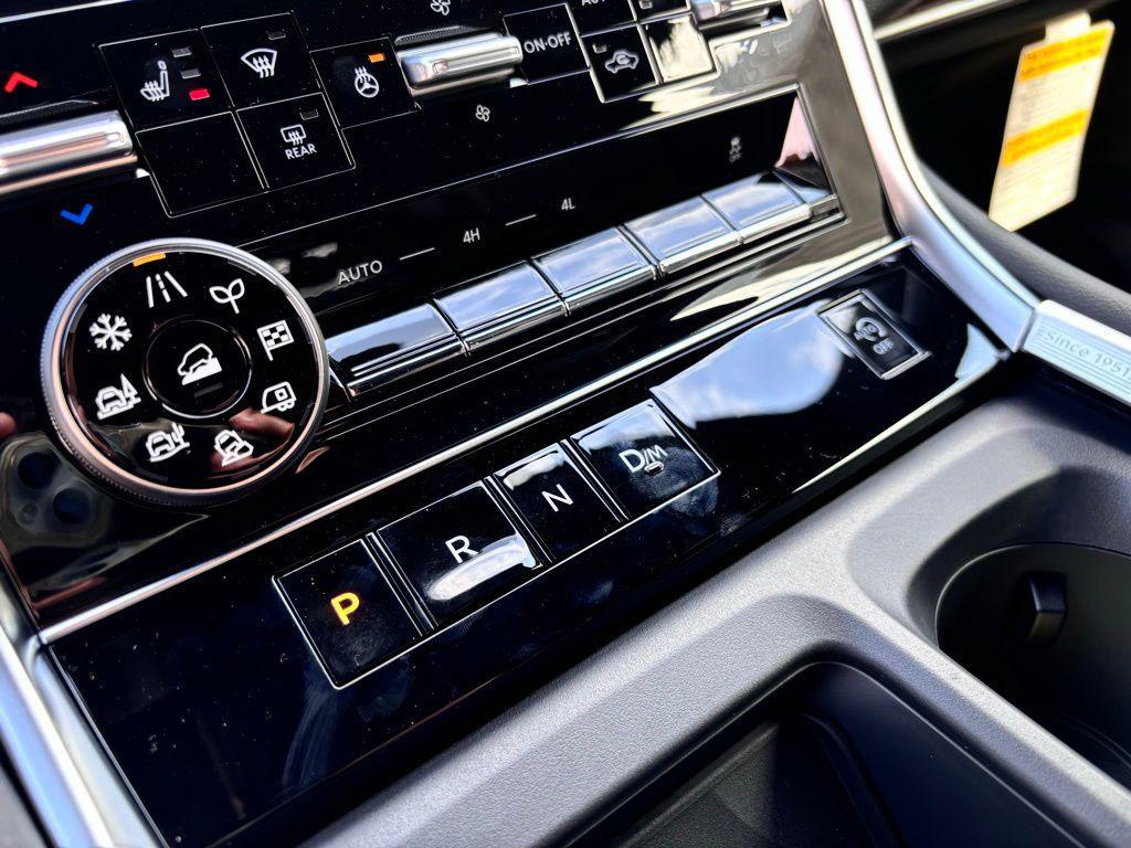 new 2025 Nissan Armada car, priced at $61,847