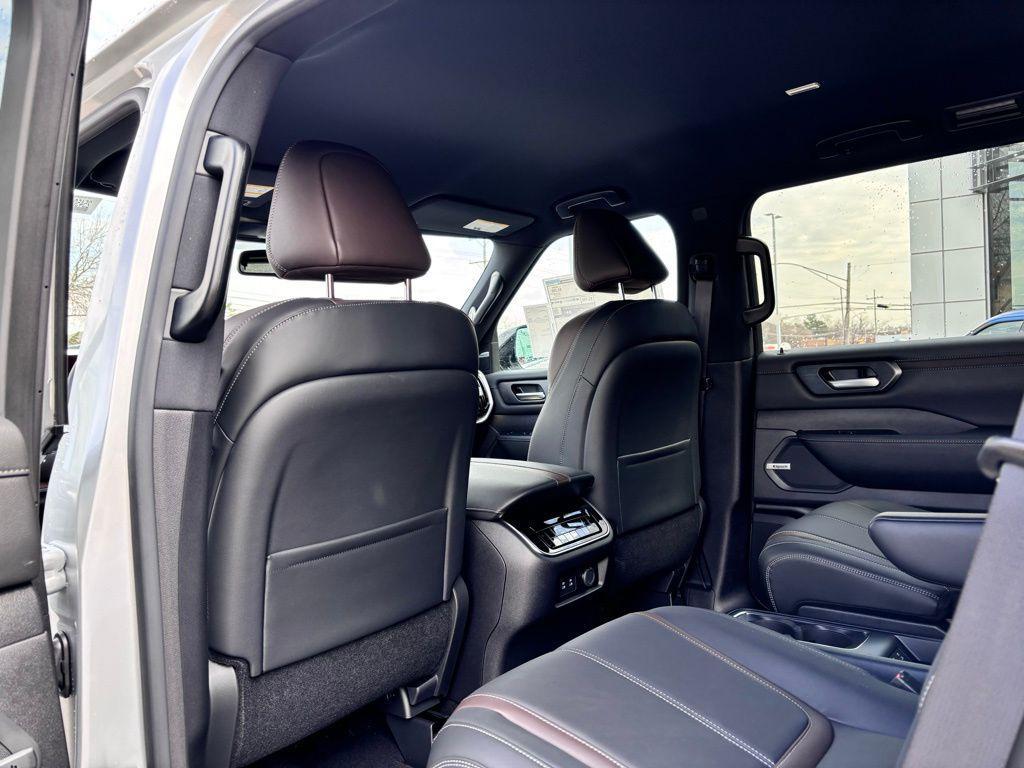 new 2025 Nissan Armada car, priced at $61,847