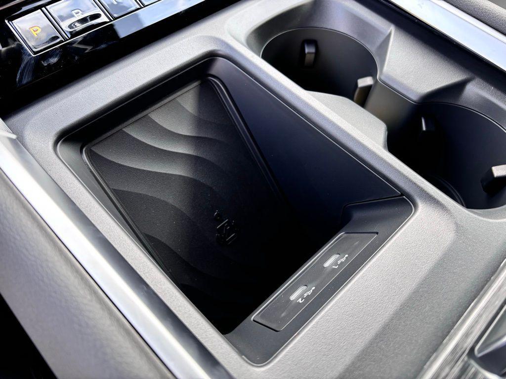 new 2025 Nissan Armada car, priced at $61,847