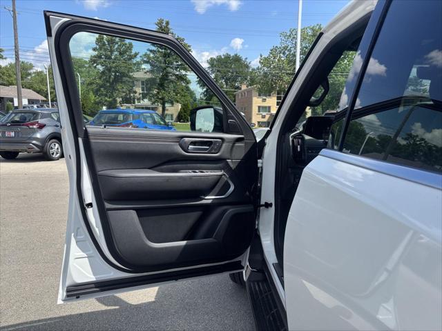 new 2025 Nissan Armada car, priced at $74,389