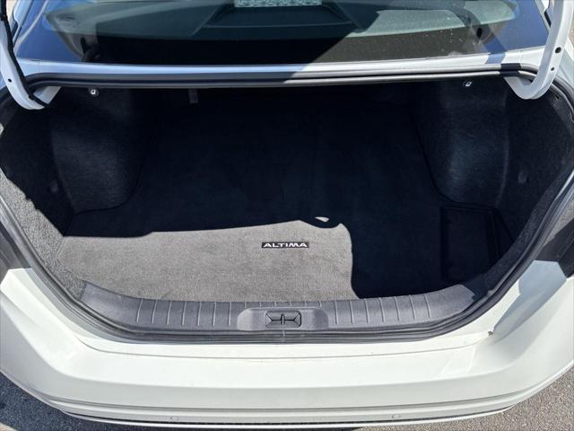 used 2025 Nissan Altima car, priced at $22,995