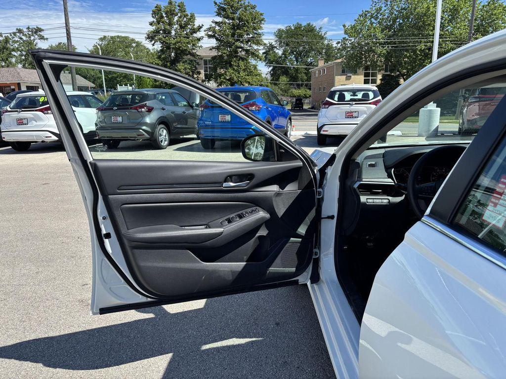 used 2025 Nissan Altima car, priced at $22,995