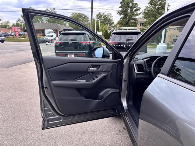 new 2025 Nissan Rogue car, priced at $31,878