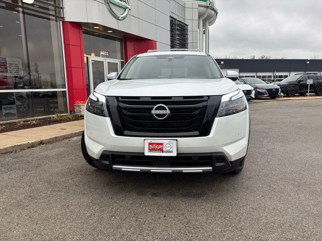 new 2025 Nissan Pathfinder car, priced at $37,969