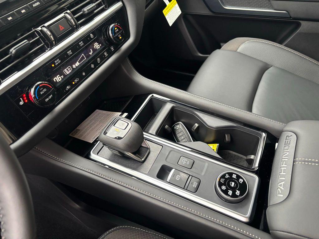 new 2025 Nissan Pathfinder car, priced at $37,969