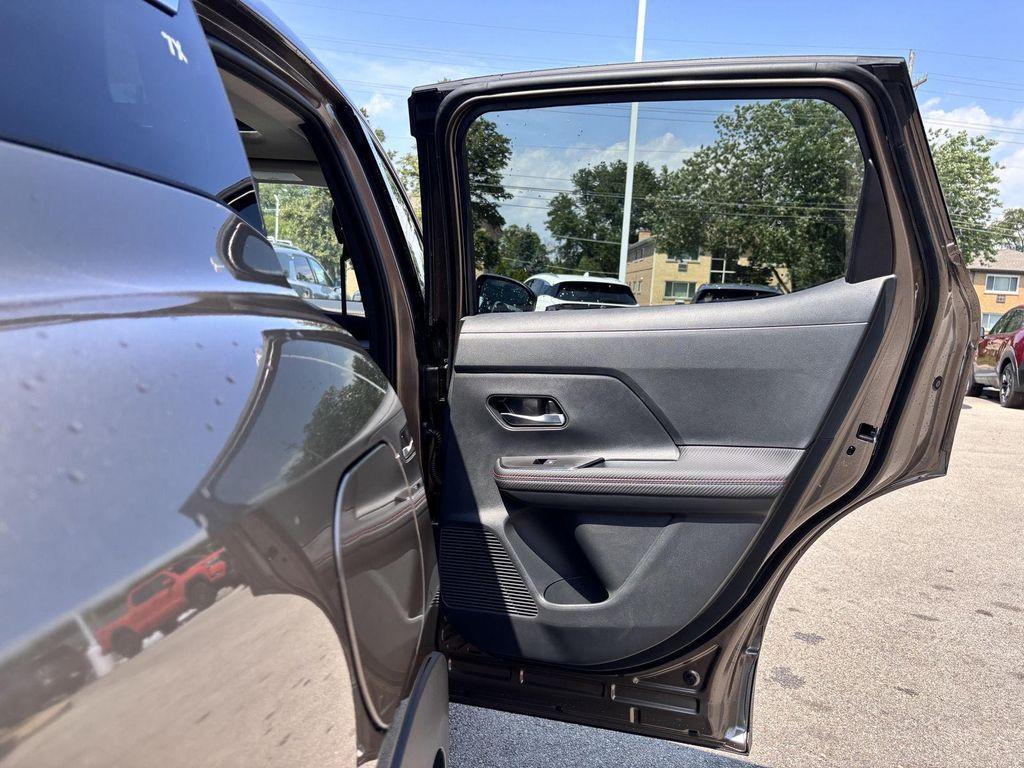 new 2025 Nissan Kicks car, priced at $29,168