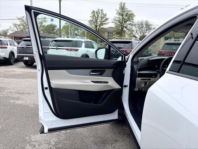 new 2025 Nissan Murano car, priced at $49,390
