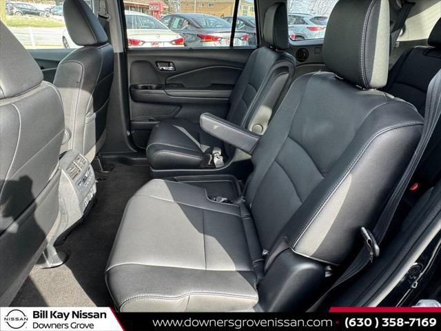 used 2022 Honda Pilot car, priced at $34,227