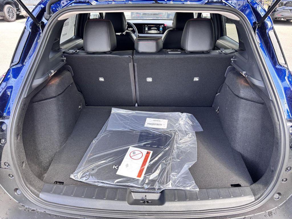new 2025 Nissan Kicks car, priced at $29,668