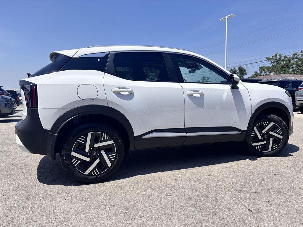new 2025 Nissan Kicks car, priced at $25,441