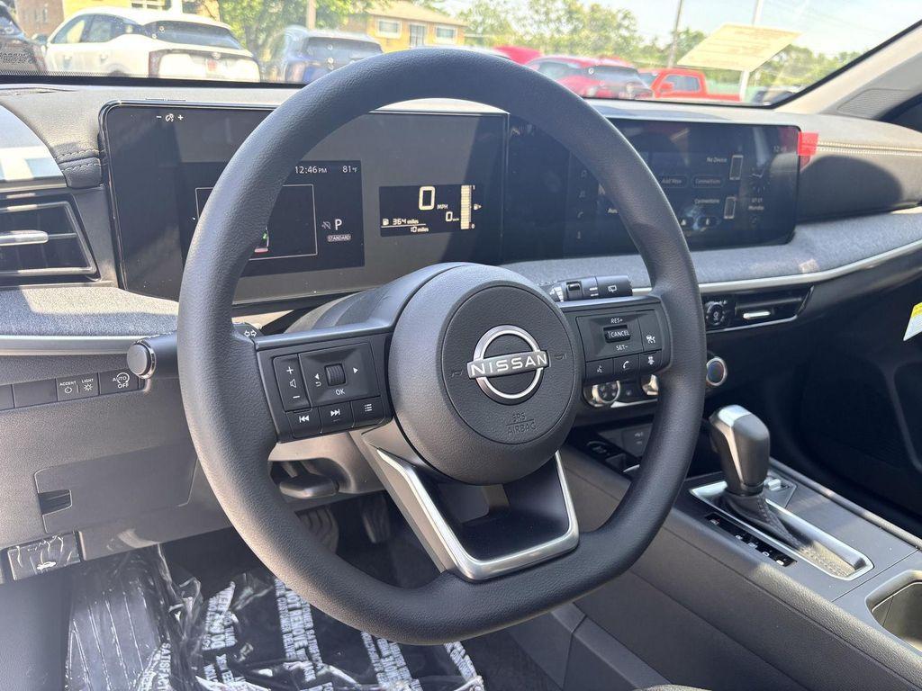 new 2025 Nissan Kicks car, priced at $25,441