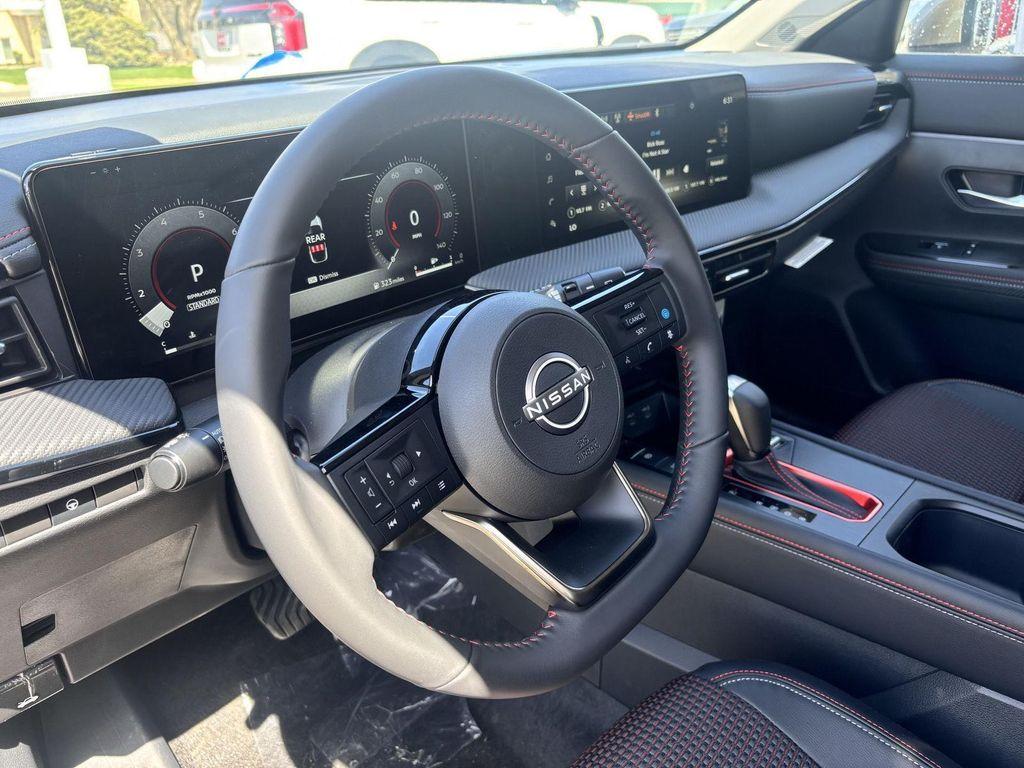 new 2025 Nissan Kicks car, priced at $27,284
