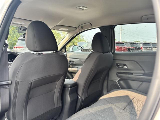 new 2025 Nissan Kicks car, priced at $26,184