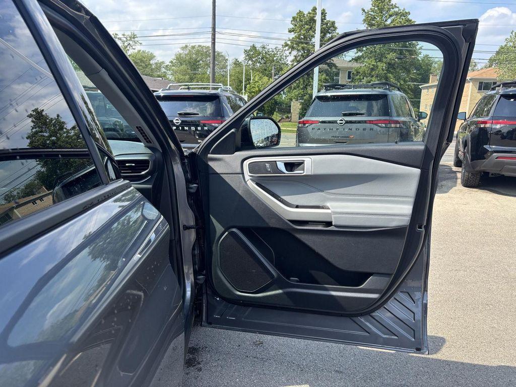 used 2022 Ford Explorer car, priced at $28,997