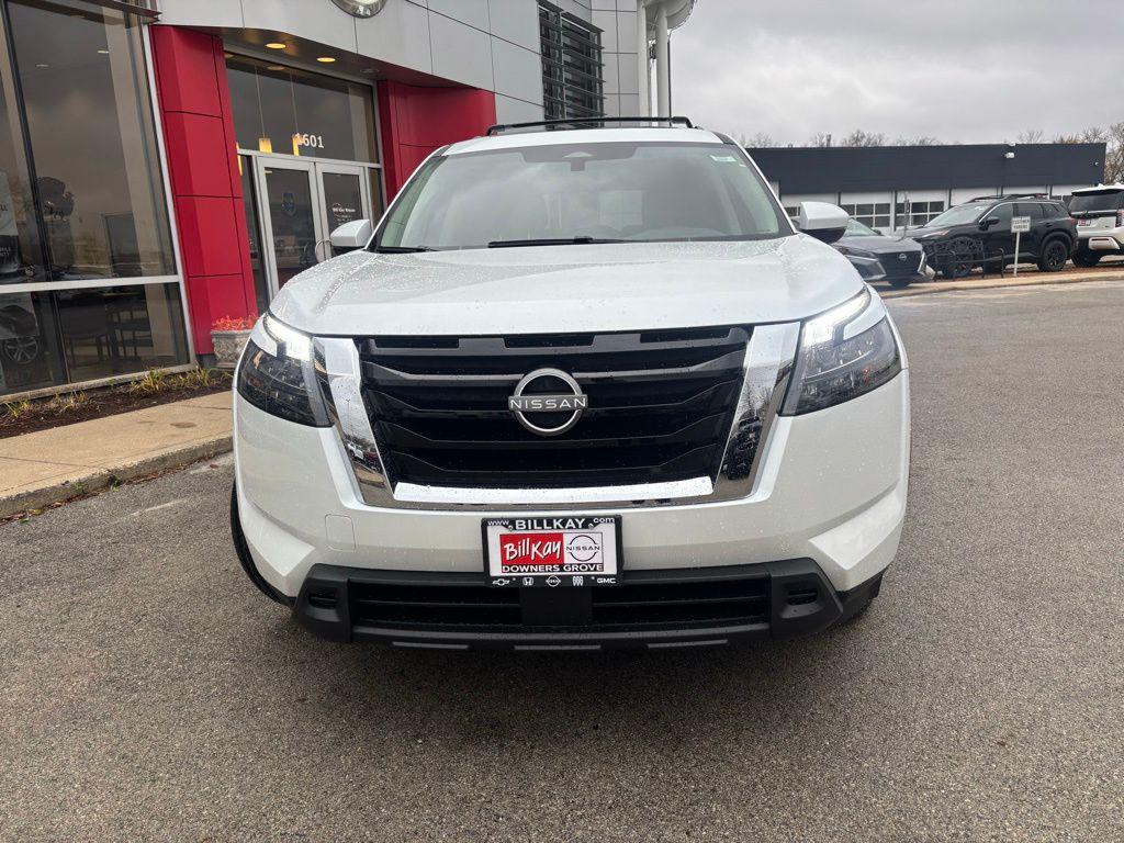 new 2025 Nissan Pathfinder car, priced at $36,785