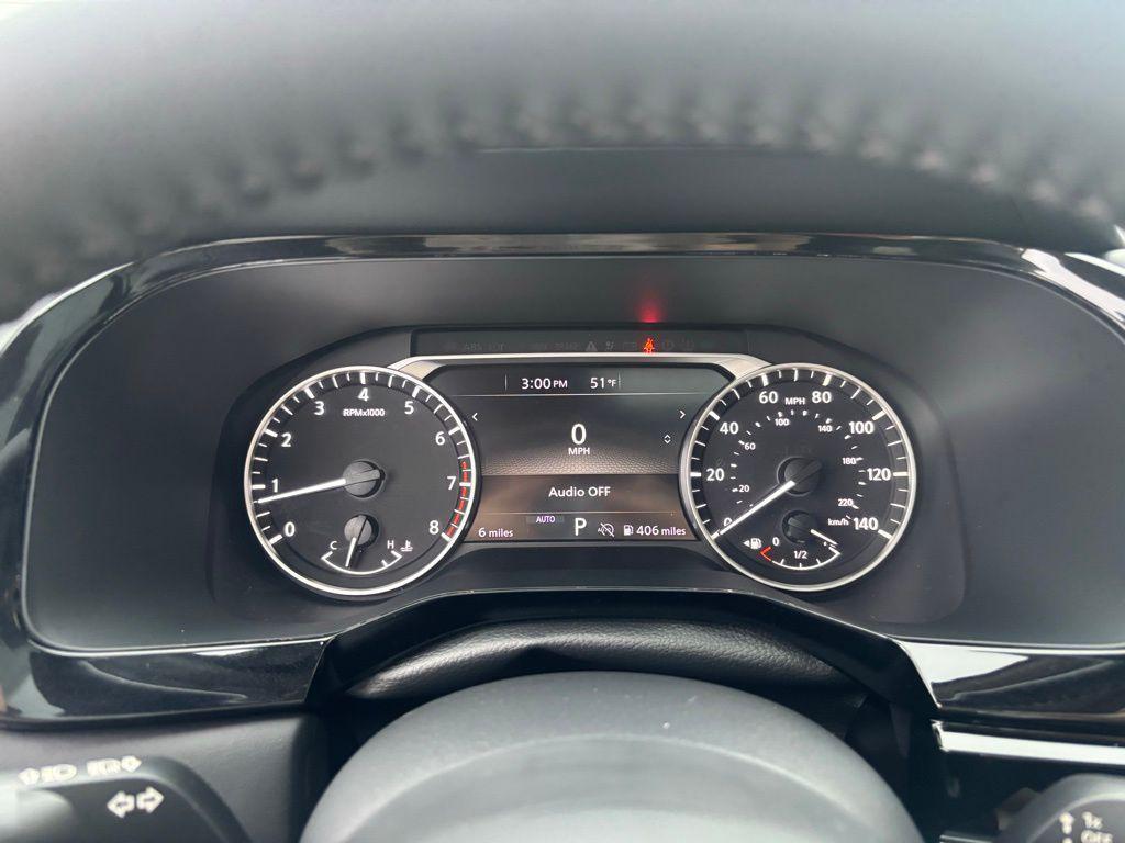 new 2025 Nissan Pathfinder car, priced at $36,785