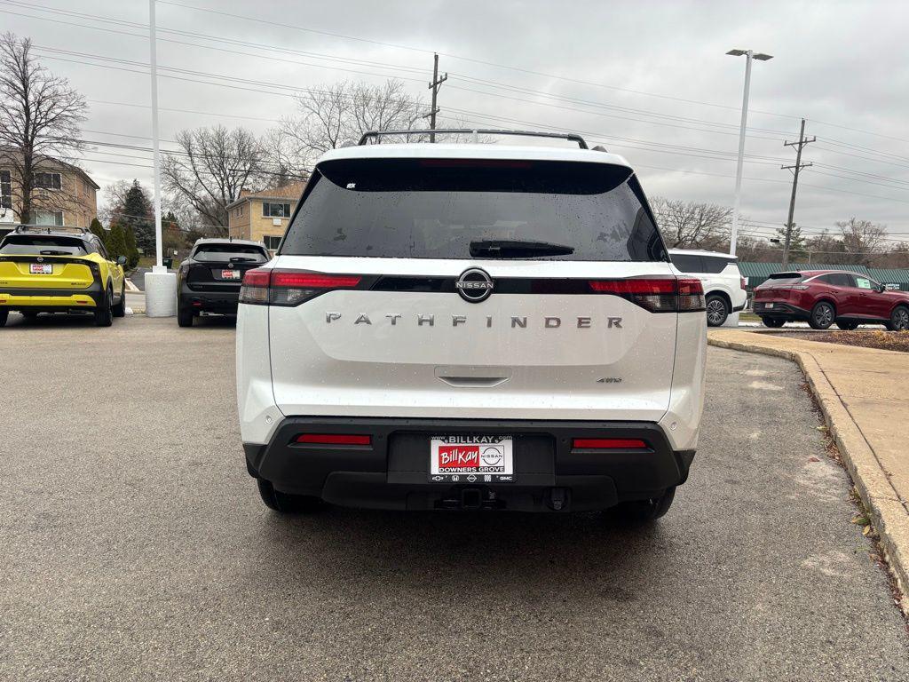 new 2025 Nissan Pathfinder car, priced at $36,785