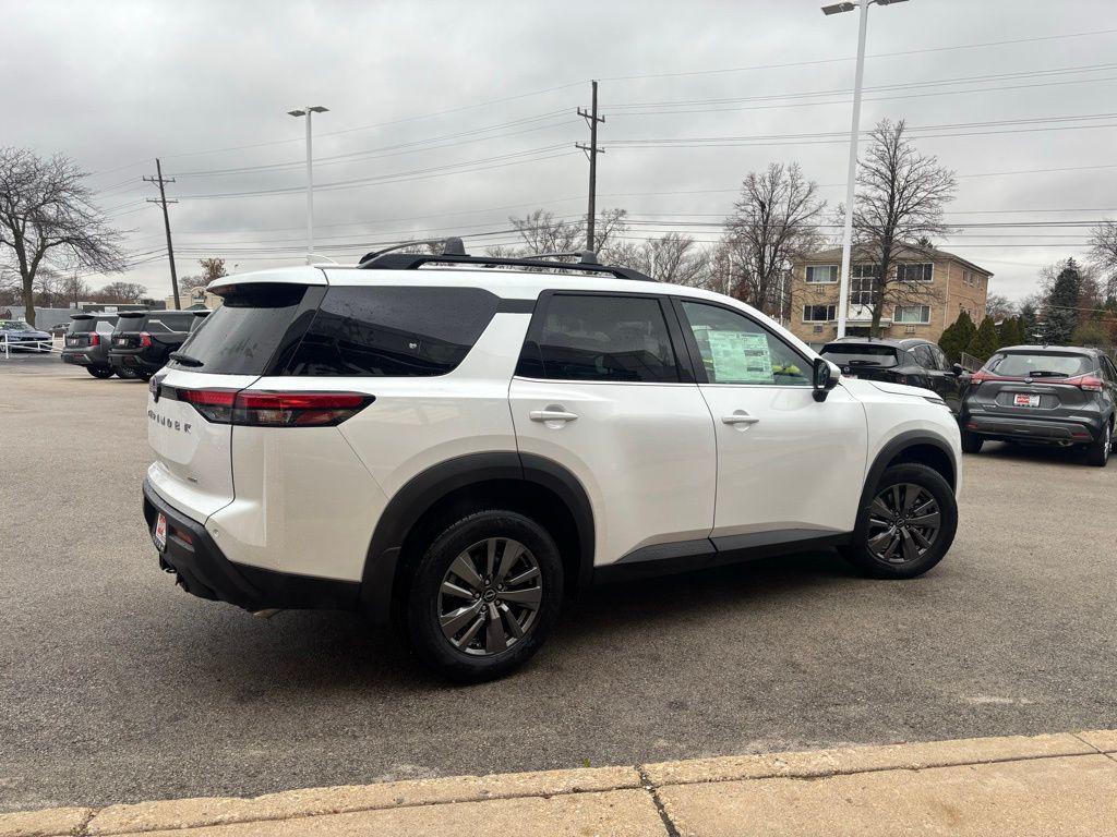 new 2025 Nissan Pathfinder car, priced at $36,785