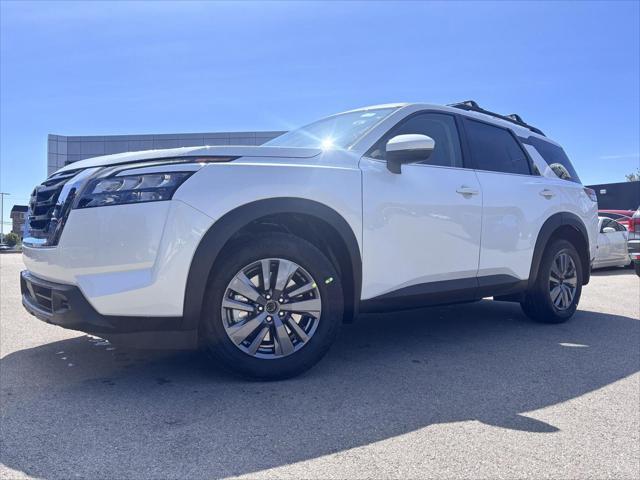new 2025 Nissan Pathfinder car, priced at $41,315