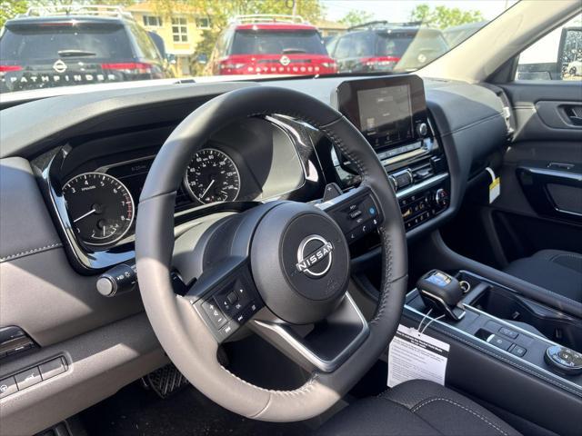 new 2025 Nissan Pathfinder car, priced at $40,550