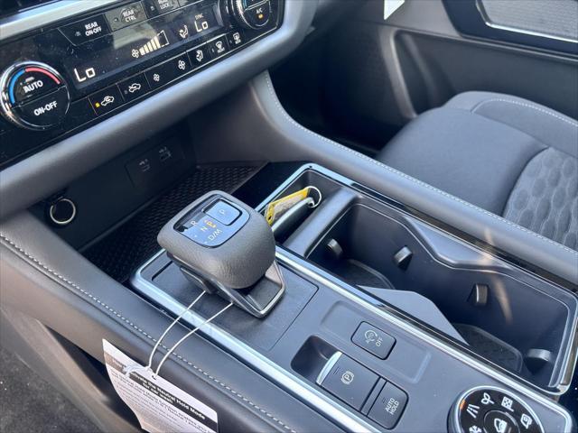 new 2025 Nissan Pathfinder car, priced at $40,550
