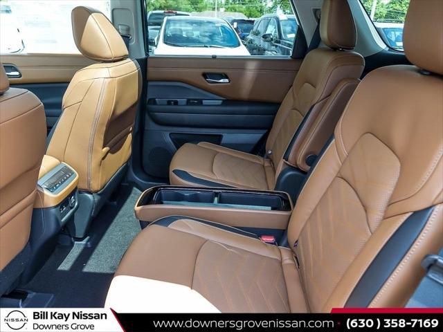 new 2024 Nissan Pathfinder car, priced at $52,665