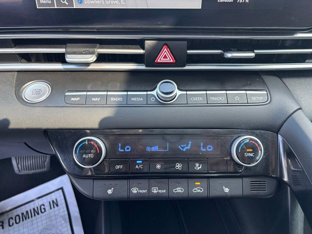 used 2025 Hyundai Elantra car